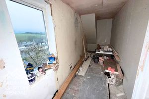 Photo 16- click for photo gallery